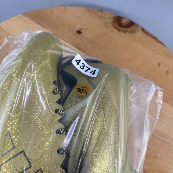Adidas x Disney Jafar Adizero Electric Men\'s Size 10.5 Football Cleats Gold NEW